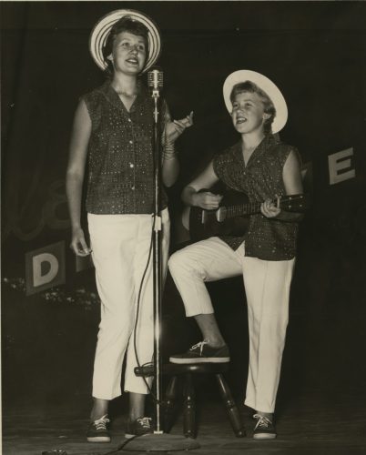 Holly with sister Timothy Near (l)